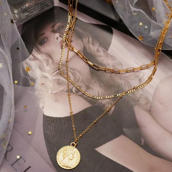 Multilayer Big Coin Pendant Chunky Chain Necklace - Picture 3 of 9